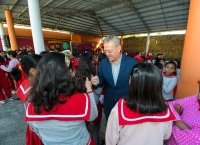 Alcalde MDO visita la Escuela Primaria Ángel Albino Corzo