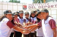 Selección femenil Chiapas Sub 14 de futbol asiste a Campeonato Nacional 