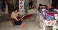 Reportan bajas ventas de artesanías y visitas en Zinacantán 