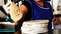 No habrá aumento en el precio de la tortilla, confirman autoridades