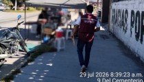 Atiende Servicios Públicos denuncia ciudadana y retira establecimiento en la Calzada del Cementerio