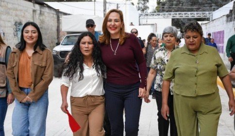 Gobierno de San Cristóbal fortalece la infraestructura urbana con rehabilitación de calles en la colonia Santa Martha