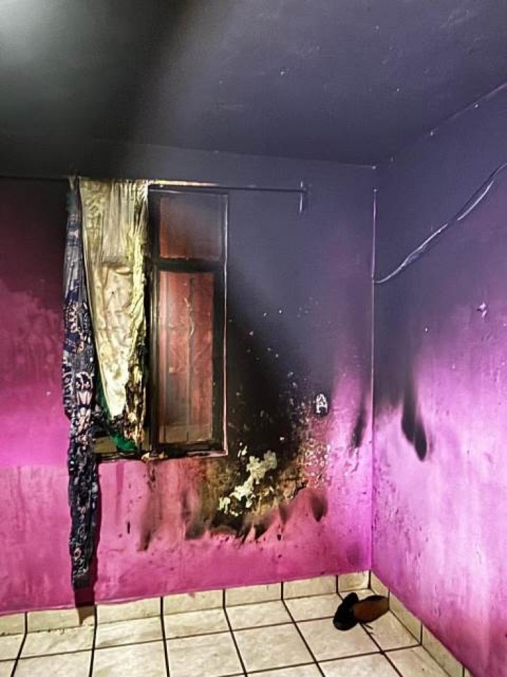 Cargador de celular provoc&oacute; incendio en casa habitaci&oacute;n, en San Crist&oacute;bal