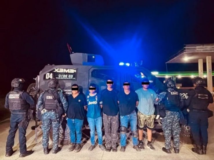 Detiene a cinco presuntos del Cartel de Sinaloa y asegura armas, droga y veh&iacute;culos en Frontera Comalapa