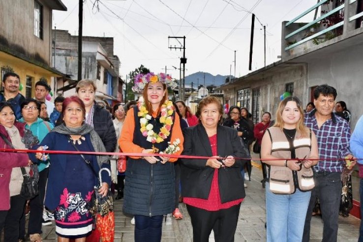 Gobierno Municipal fortalece infraestructura urbana con obra integral en Los Pinos: en SCLC