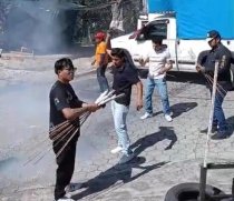 Anuncian la fiesta de la Virgen de Guadalupe con miles de cohetes y bombas