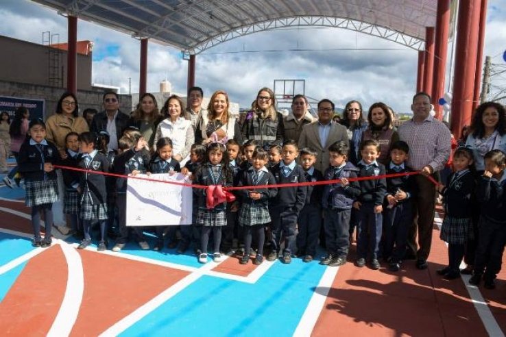 Inauguran domo en primaria Jos&eacute; Vasconcelos; fortalecen espacios educativos en San Crist&oacute;bal