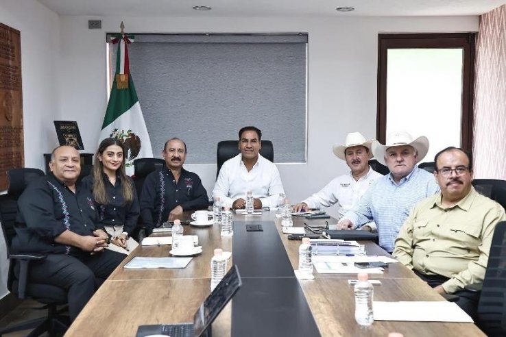 Eduardo Ram&iacute;rez reafirma su compromiso con las y los cafeticultores de Chiapas
