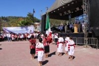 Colores, cantos y ra&iacute;ces: as&iacute; se vivi&oacute; el D&iacute;a de la Lengua Materna en Oxchuc