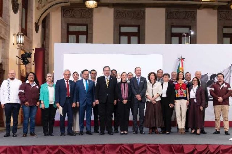 Presidenta Claudia Sheinbaum presenta Comit&eacute; de Cient&iacute;ficos y Especialistas que analizar&aacute;n la explotaci&oacute;n de gas natural no convencional para fortalecer la soberan&iacute;a energ&eacute;tica