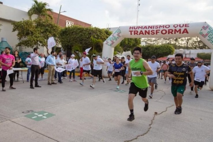 Conmemoran 10&ordf; edici&oacute;n de carrera pedestre