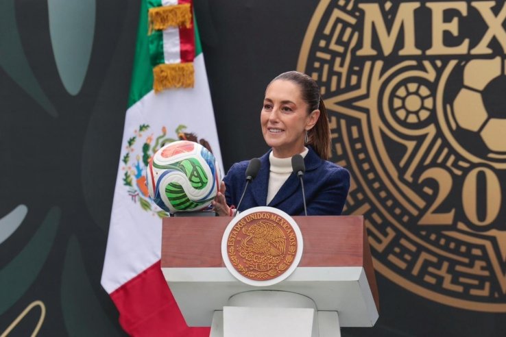 Presidenta Claudia Sheinbaum presenta la Copa Mundial FIFA 2026; &ldquo;es momento para compartirle al mundo lo que es M&eacute;xico y el momento hist&oacute;rico que vive&rdquo;