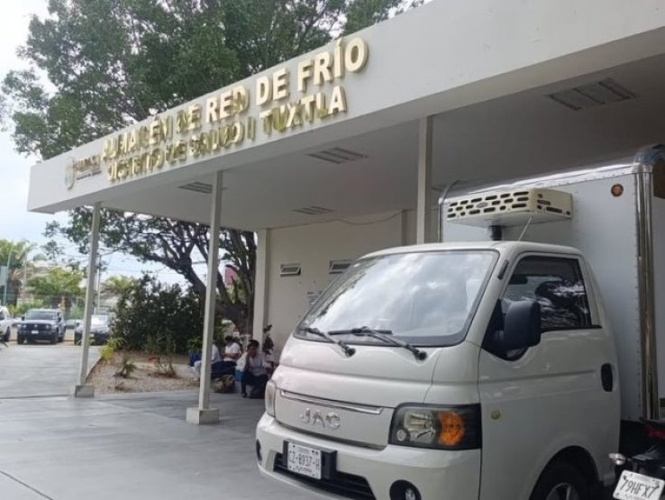 Denuncia personal de vacunaci&oacute;n m&aacute;s de dos meses de laborar sin salario