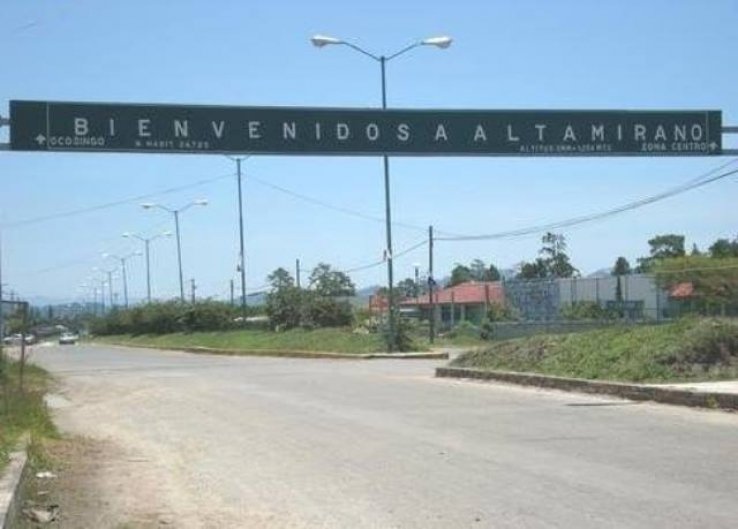 Tras 48 horas, restablecen servicio de energ&iacute;a el&eacute;ctrica en Altamirano
