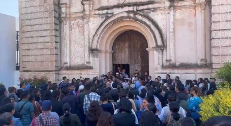 NEI inicia cadena de cambios entre exigencias de transparencia y m&aacute;s espacios