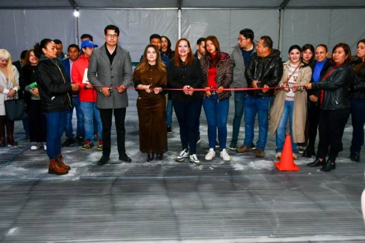 Se inaugura la pista de hielo en San Crist&oacute;bal para disfrutar la Navidad en familia